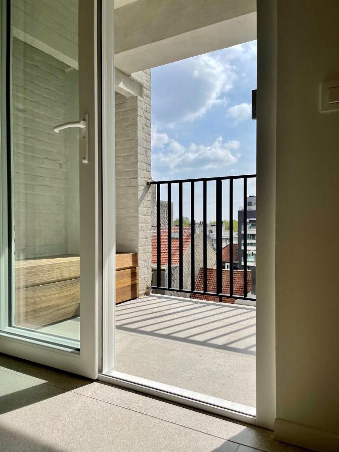 Zeedijk Oostduinkerke Frontaal Zeezicht - Volledig Gerenoveerd 2022! Apartment Exterior foto